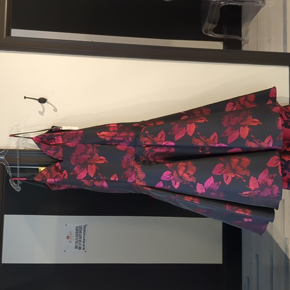 Ashley Lauren size 18 Black Dress